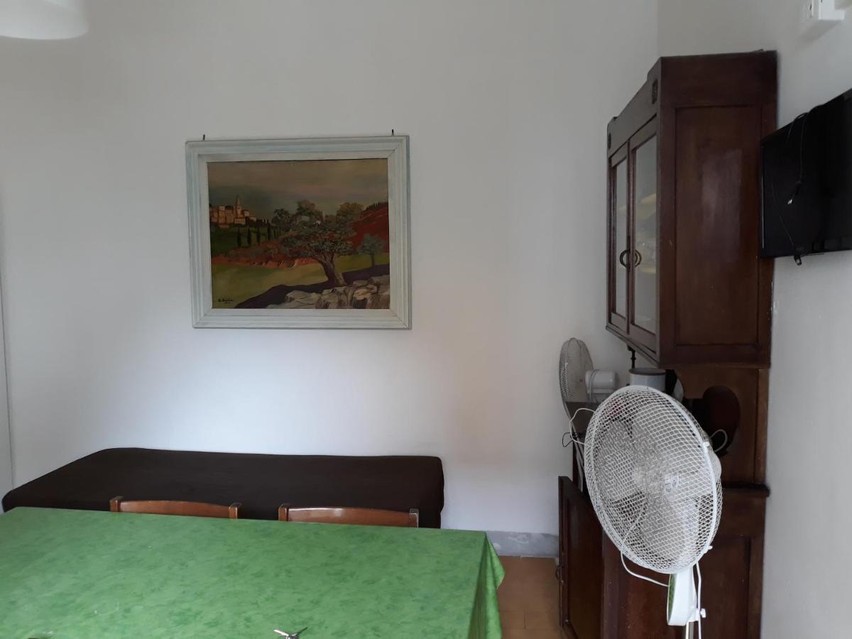 Appartamenti Gloria Marina Di Pisa Luaran gambar
